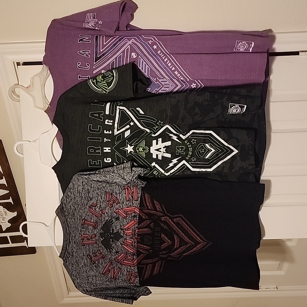 AMERICAN FIGHTER Mens size small shirts 3 total tshits